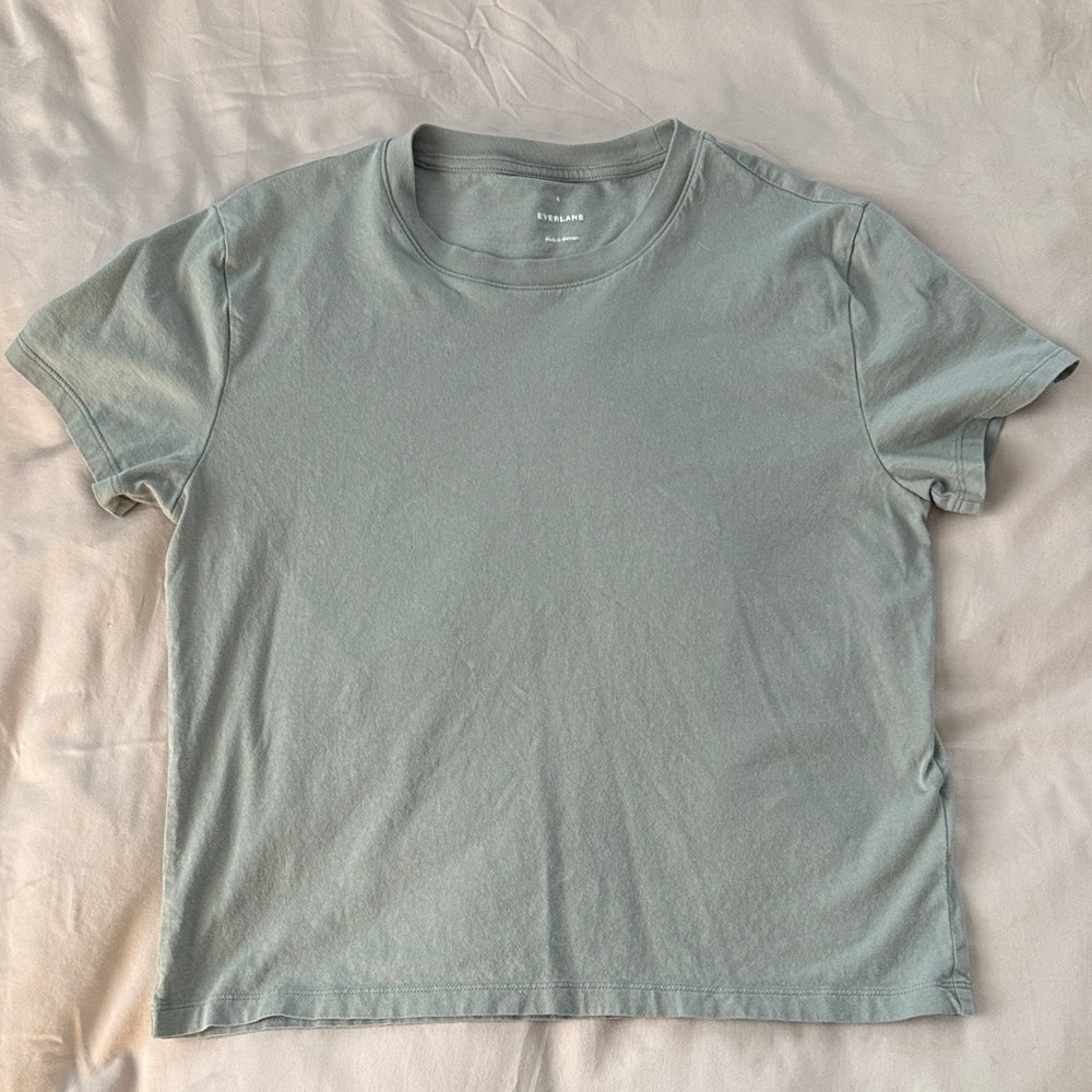 Everlane Women’s Box Cut Sage Crew Neck T-Shirt